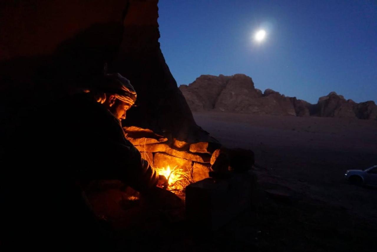 Wadi Rum Cave Camping Bagian luar foto