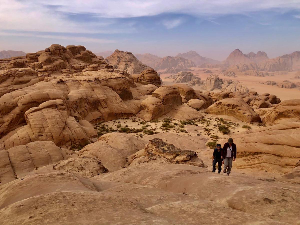 Wadi Rum Cave Camping Bagian luar foto