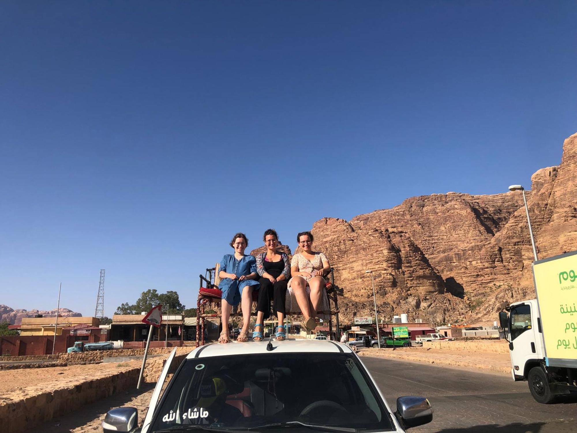 Wadi Rum Cave Camping Bagian luar foto