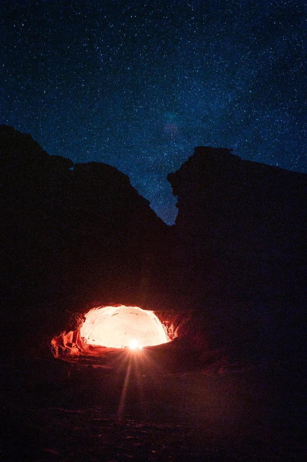 Wadi Rum Cave Camping Bagian luar foto