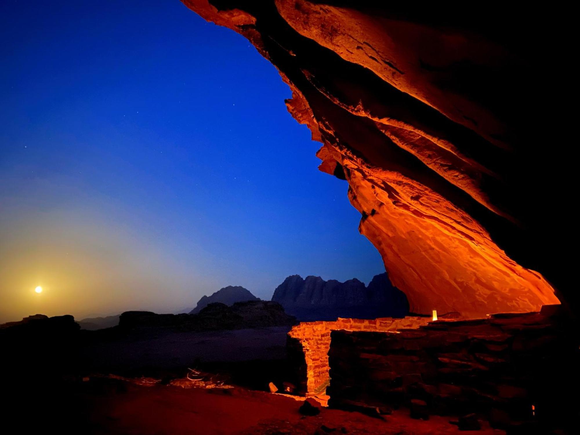 Wadi Rum Cave Camping Bagian luar foto